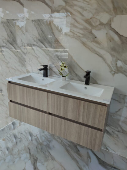 Mueble con lavamanos doble M006